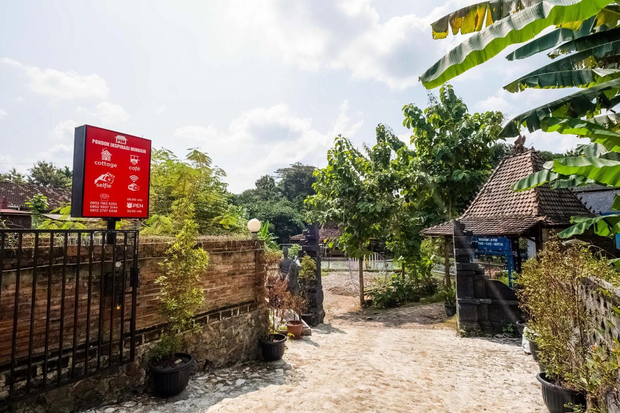 Oyo 3562 Pondok Inspirasi Minggir Klangkapang エクステリア 写真