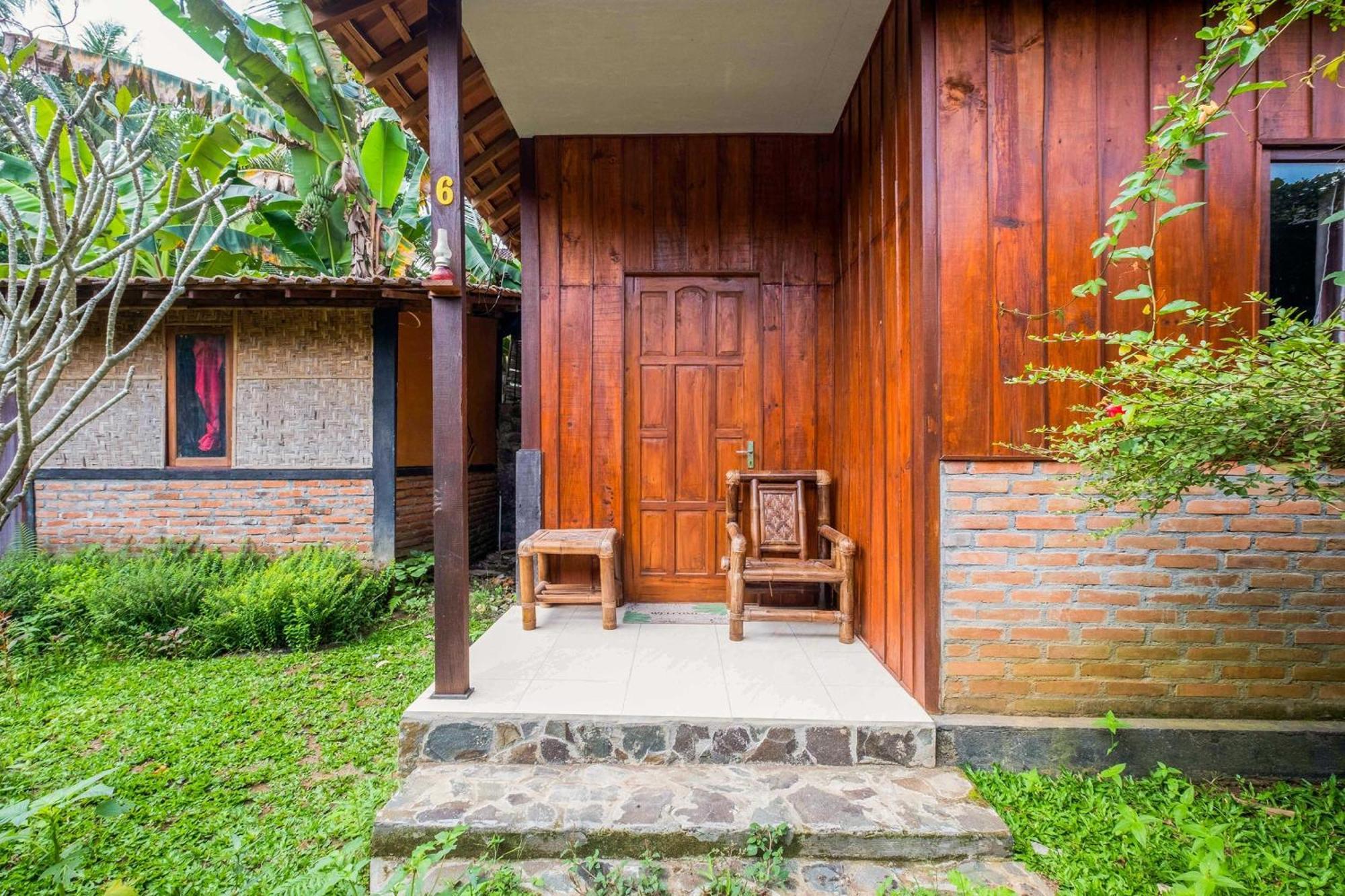 Oyo 3562 Pondok Inspirasi Minggir Klangkapang エクステリア 写真
